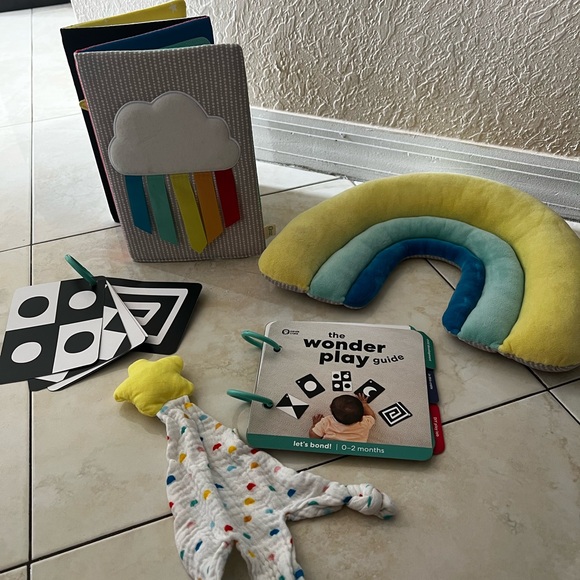 Let’s Bond! KiwiCo (Panda Crate) kit - Picture 2 of 4